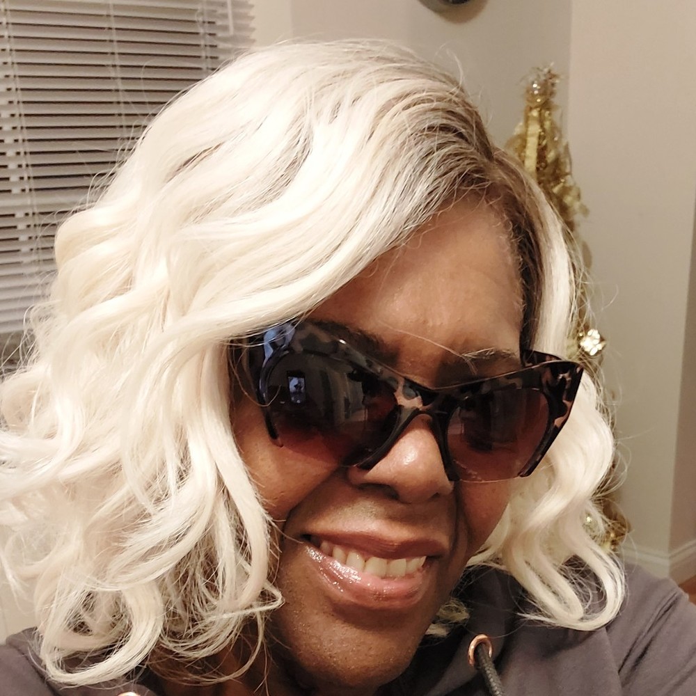 Meet your Posher, Darlene